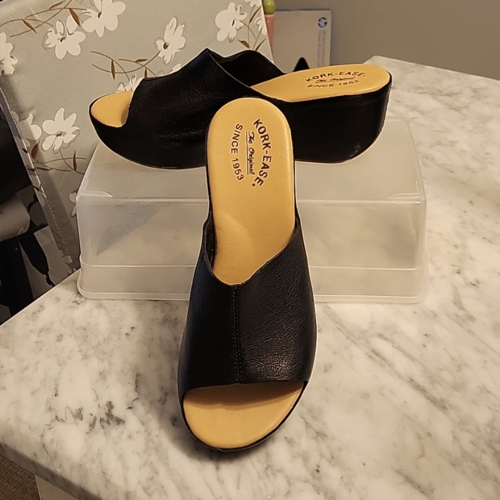 NEW Kork-Ease "Greer" Wedge Sandals